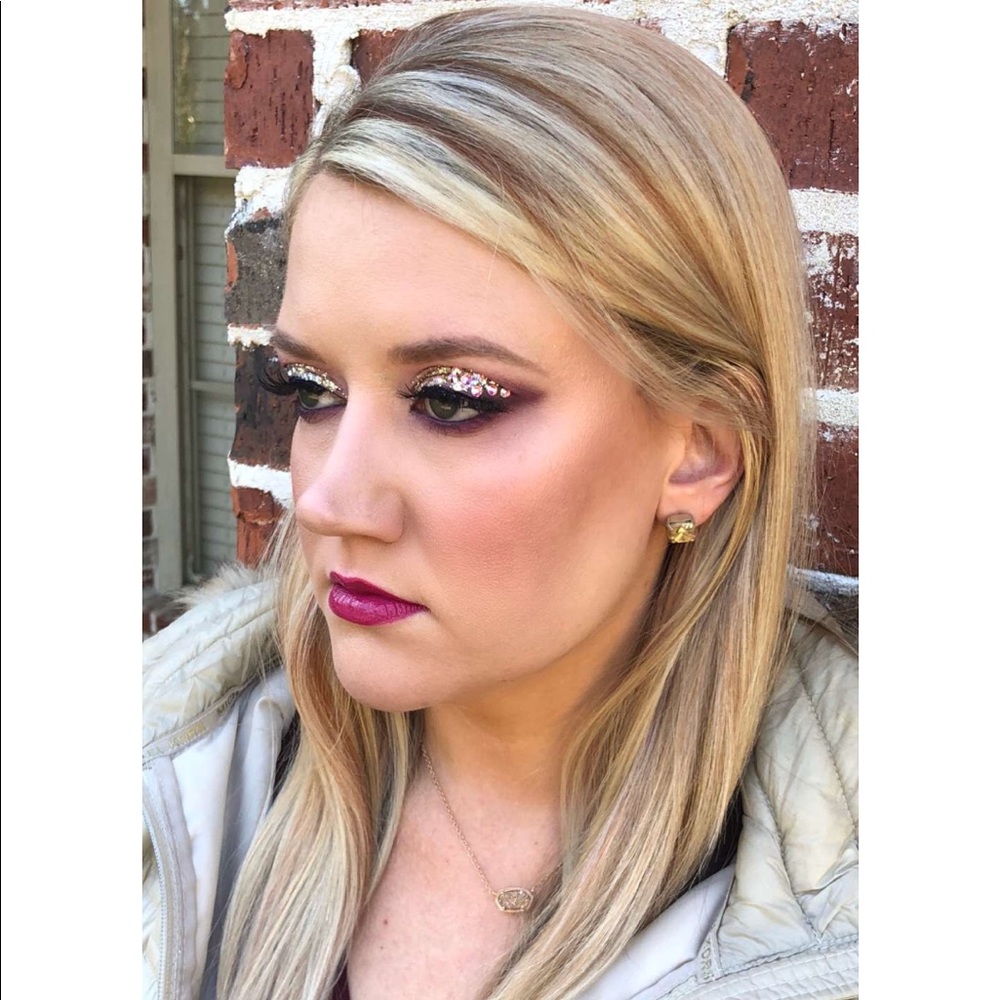 MEET YOUR TOP RATED SELLER 👸🏼❤️ - Picture 4 of 8